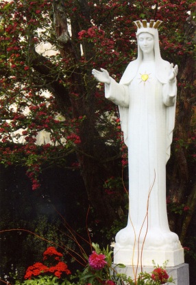 La Vierge au Cœur d'Or - Beauraing